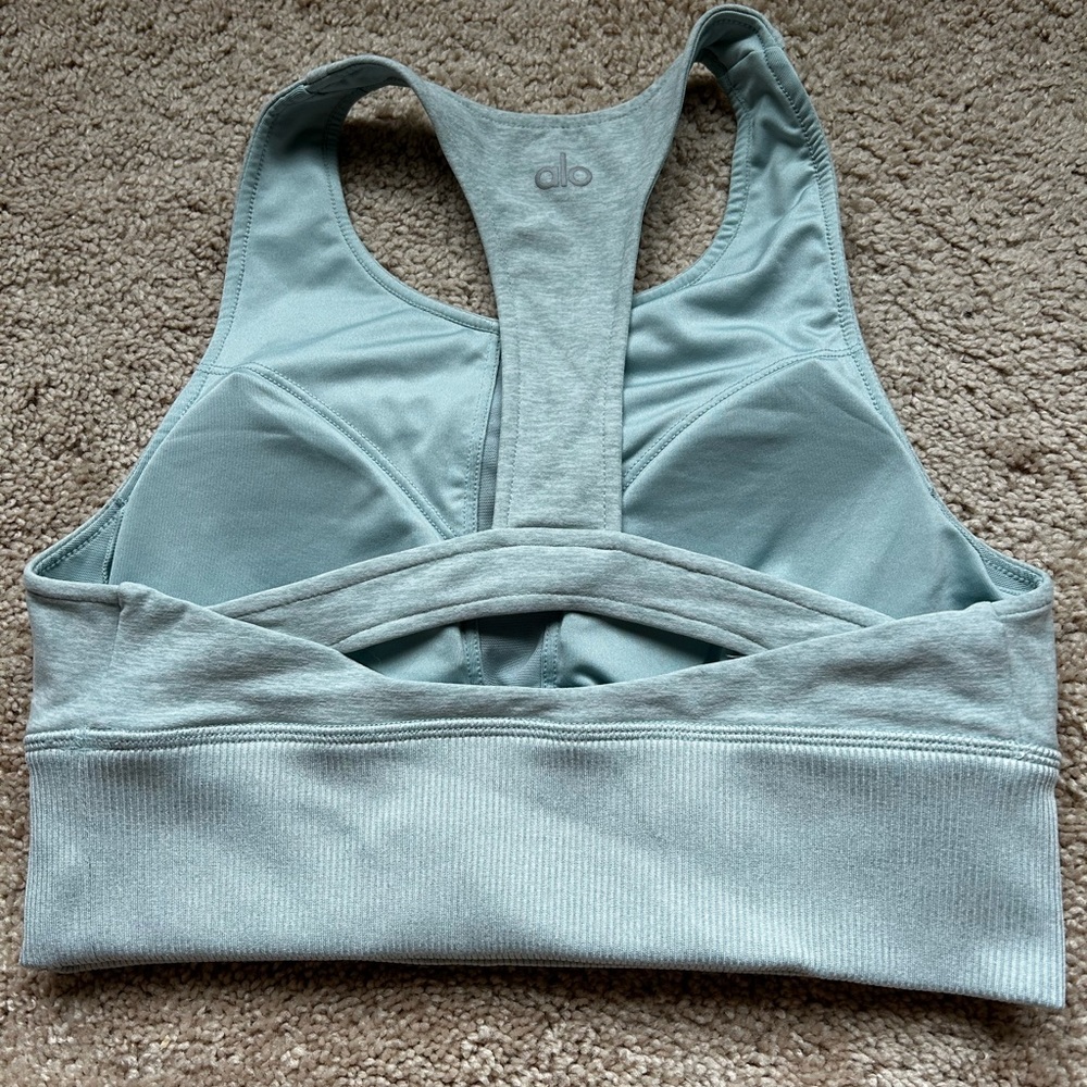 Alo Yoga Alosoft Serenity Bra - Picture 2 of 3